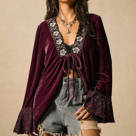Multicolor Boho Women's Nomadic V-Neck Tie-Up Lace Patchwork Flare Sleeve top - Picture 4 of 7